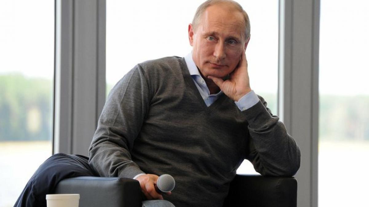 Джеймс Клэппер назвал Владимира Путина "параноиком" Глава национальной разведки США увидел в России конкурента