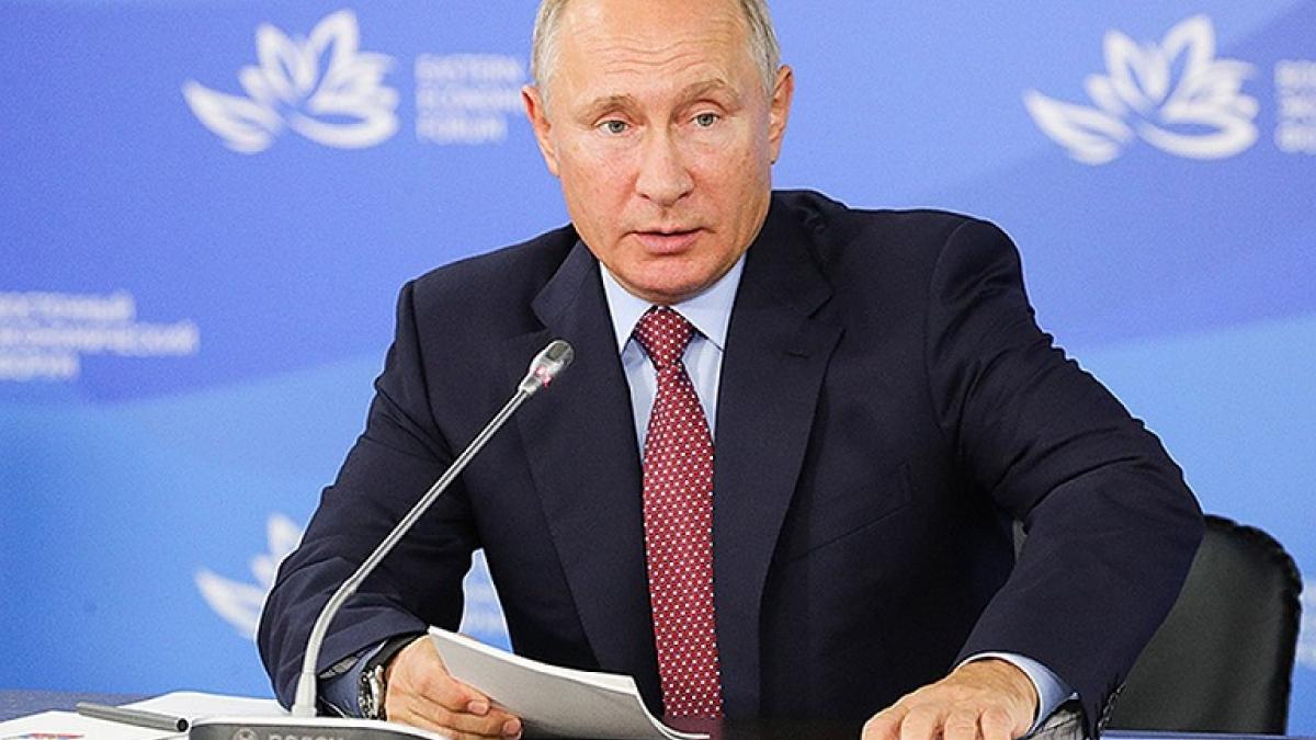 «Не надо ждать поддержки государства»: Путин посоветовал молодежи опираться только на себя «Не надо ждать поддержки государства»: Путин посоветовал молодежи опираться только на себя