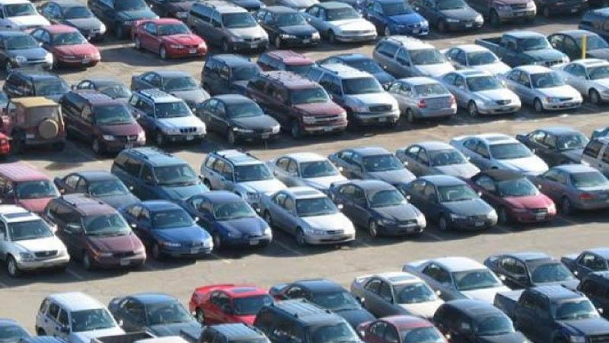 Приятный сюрприз Мосгордума приготовила для владельцев эвакуированных авто Московская городская дума разрешила забирать автомобили со штраф стоянок без предоплаты