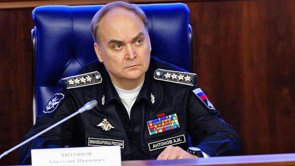 Россия обеспокоена напряженной военной обстановкой в Европе Минобороны РФ намерено провести консультации с экспертами НАТО