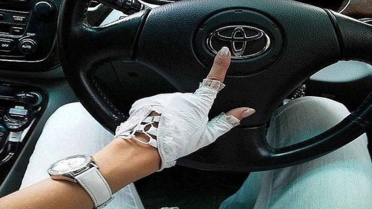 салон автомобиля Самые надёжные автомобили в мире назвали эксперты
