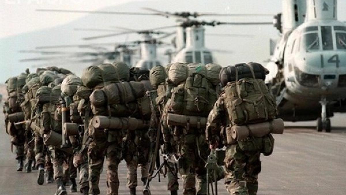 ВДВ США экстренно десантировались на территорию граничащей с Россией страны ВДВ США экстренно десантировались на территорию граничащей с Россией страны