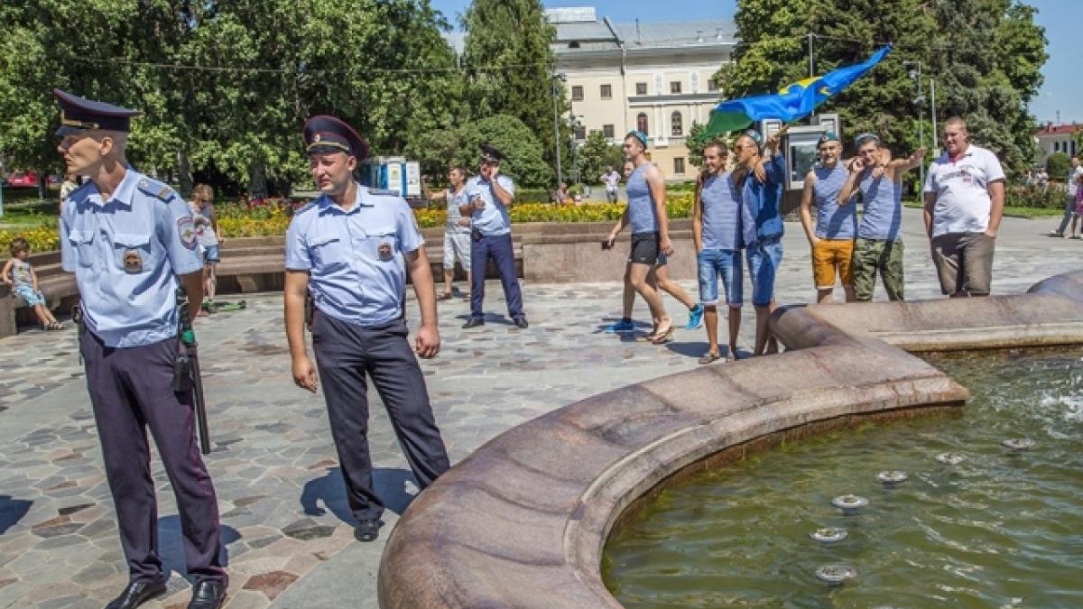 В день ВДВ в Большом Голицынском пруду утонул десантник Следственные органы проводят проверку по факту гибели бывшего десантника в Парке Горького