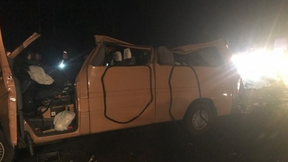 В ДТП под Смоленском 07 09 17 погибли пятеро белорусов: подробности, страшные кадры с места аварии, список жертв и пострадавших, последние новости ДТП под Смоленском