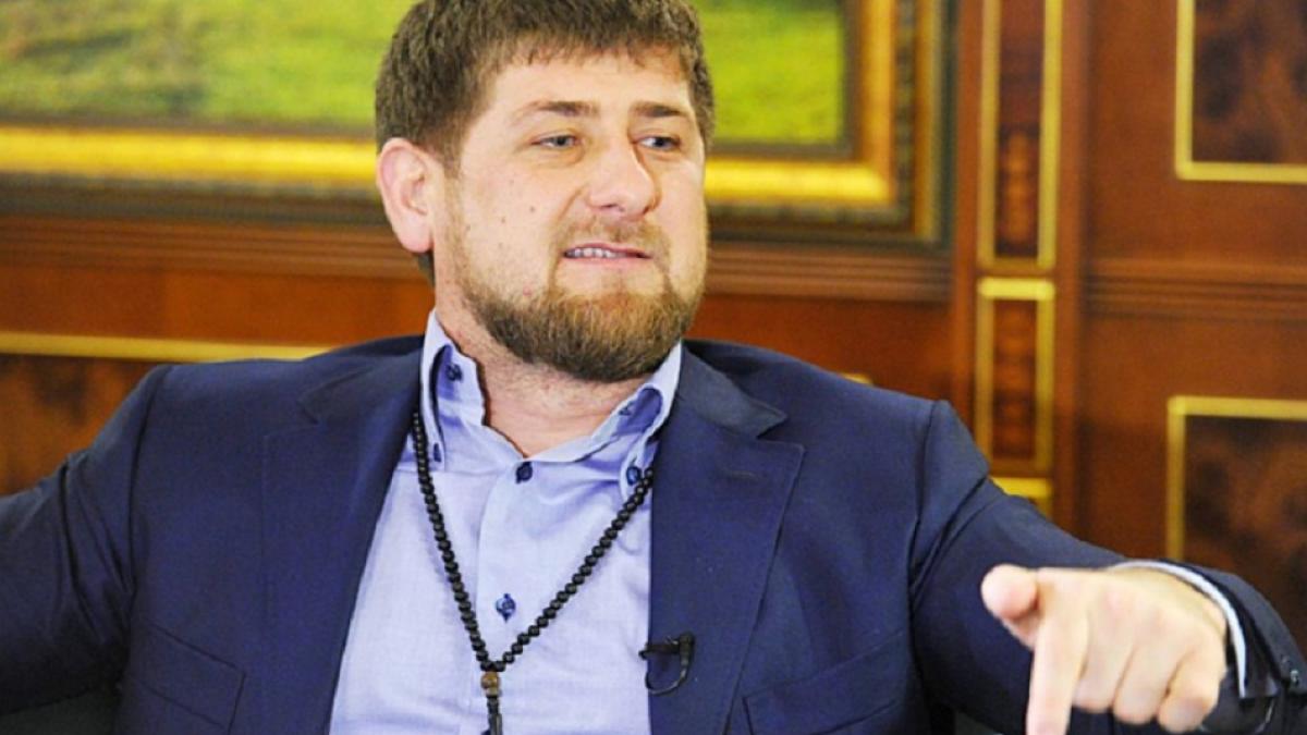 Чеченский министр призвал Слепакова извиниться перед Кадыровым Рамзан Кадыров