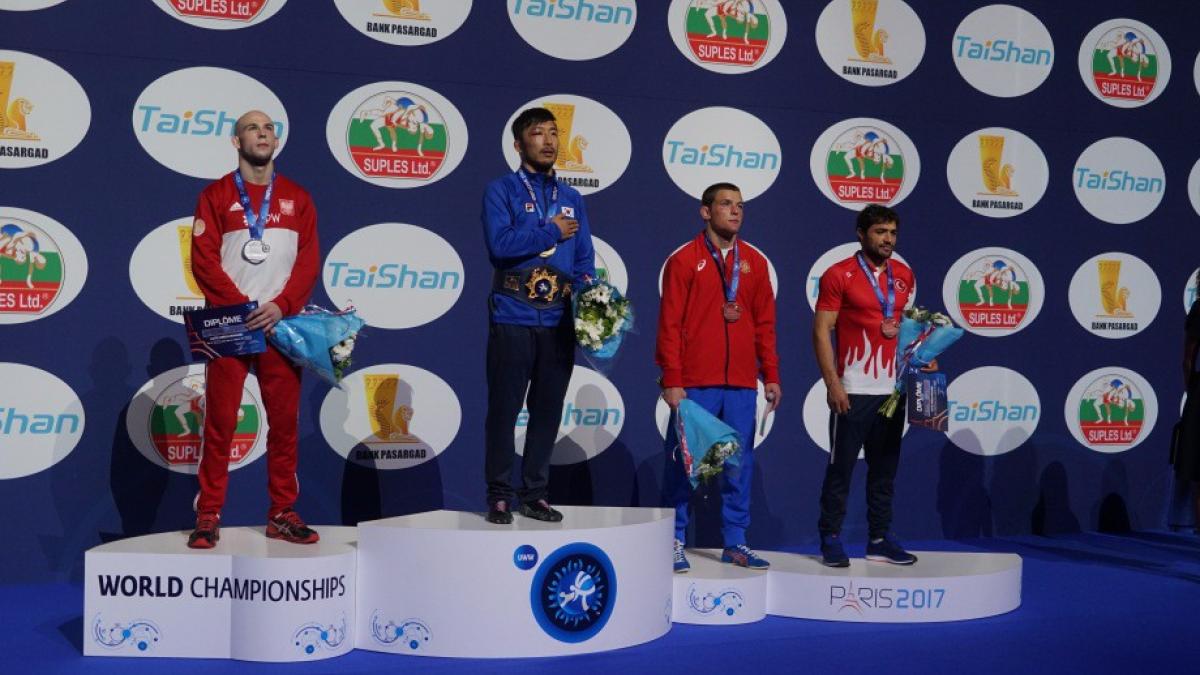 Чемпионат мира по борьбе 2017 в Париже: результаты и медали, расписание, где смотреть прямую трансляцию Чемпионат мира по борьбе 2017 в Париже: результаты и медали, расписание, где смотреть прямую трансляцию