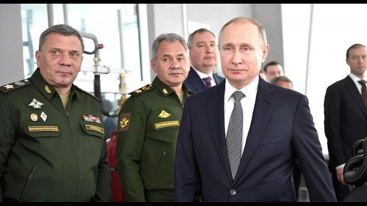 Путин и Шойгу Путин и Шойгу