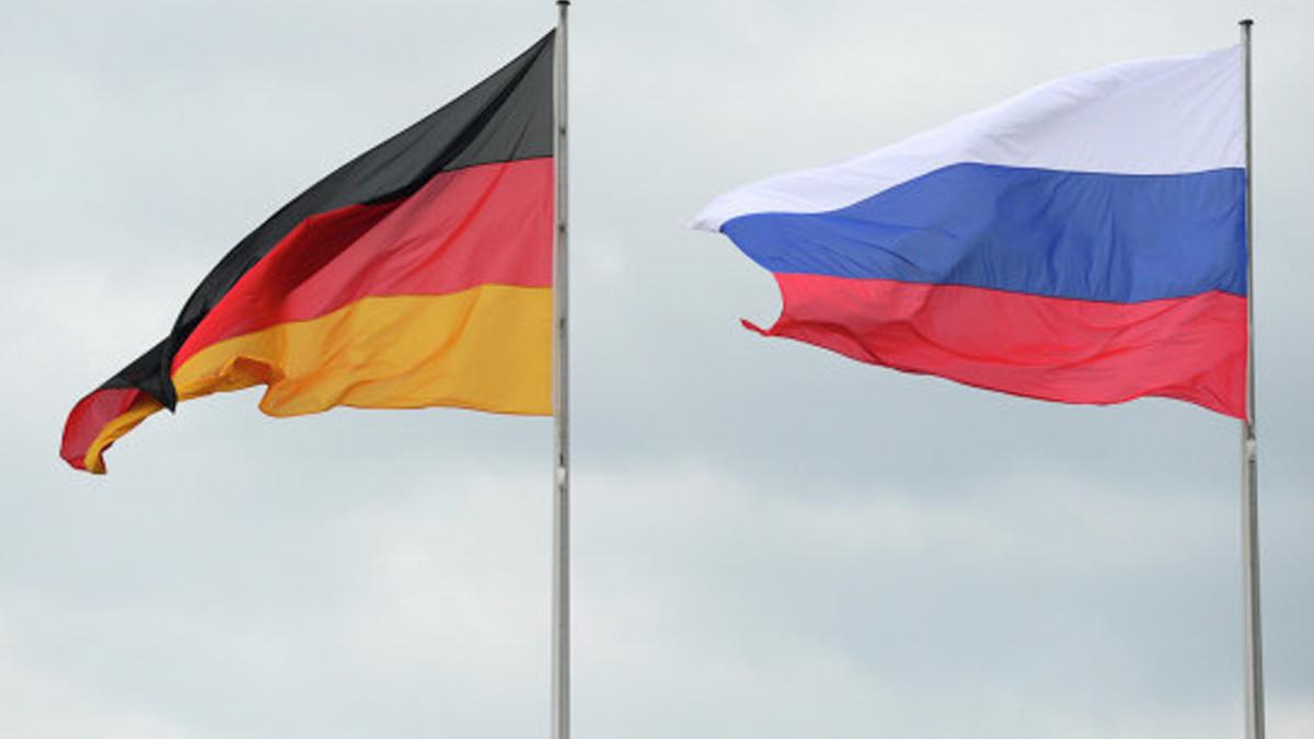 Миллионы немцев высказали "странное" желание относительно России, противоречащее политике Германии Немцы высказали "странное" желание относительно России, противоречащее политике Германии