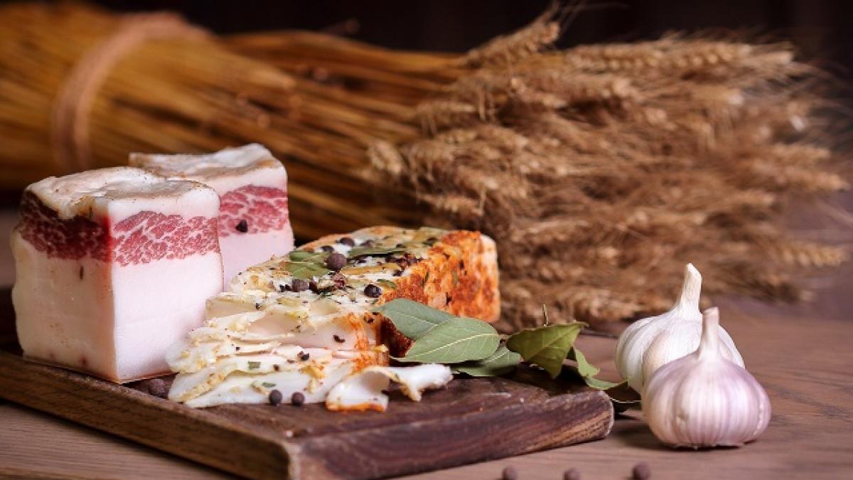 Сало Диетологи рассказали, какое сало полезно для организма