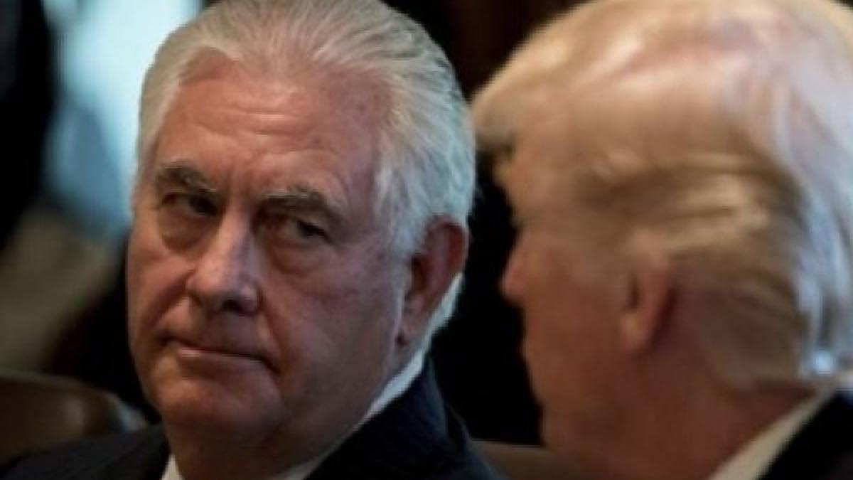Трамп «снял» Тиллеронса с поста Госсекретаря Тиллерсон и Трамп