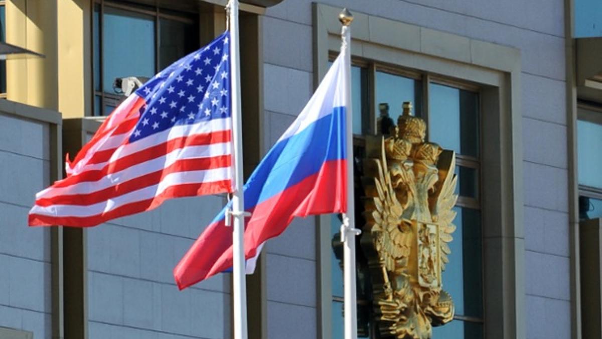 Немыслимый перелом: Россия и США решили надавить на Киев, выставив властям Украины условие по Донбассу Россия и США решили надавить на Киев, выставив властям Украины условие по Донбассу