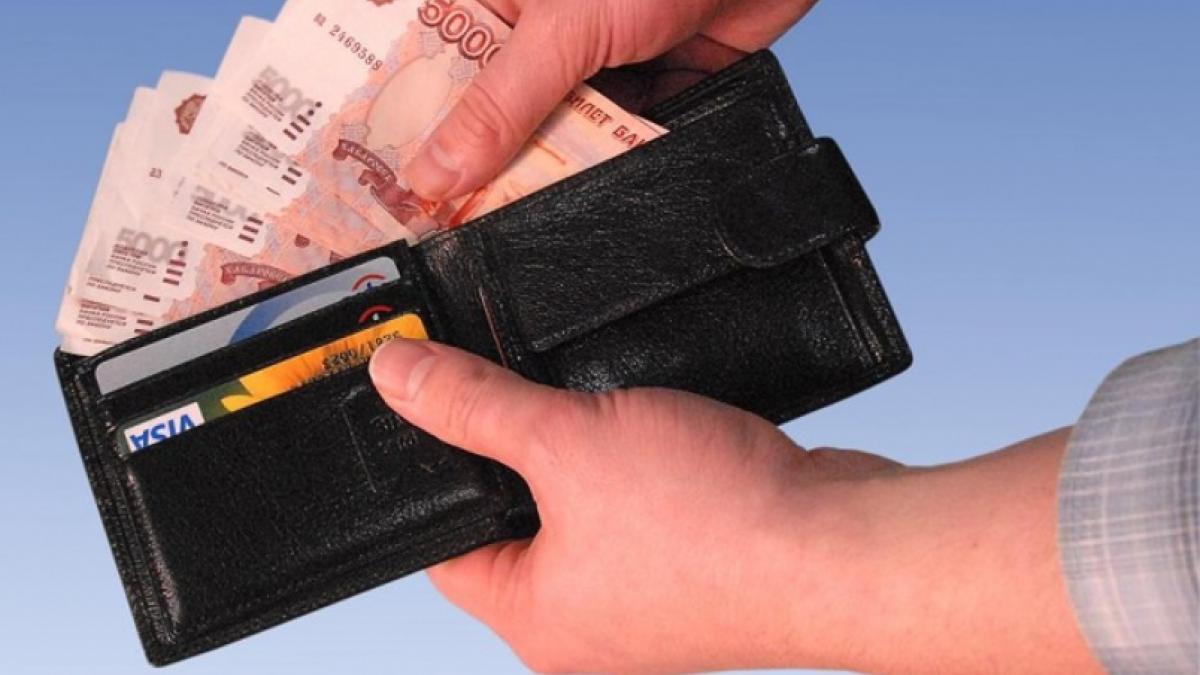 Заработная плата ростовчан выросла на 7,5 % Средняя зарплата ростовчан достигла за первые шесть месяцев 29915 рублей