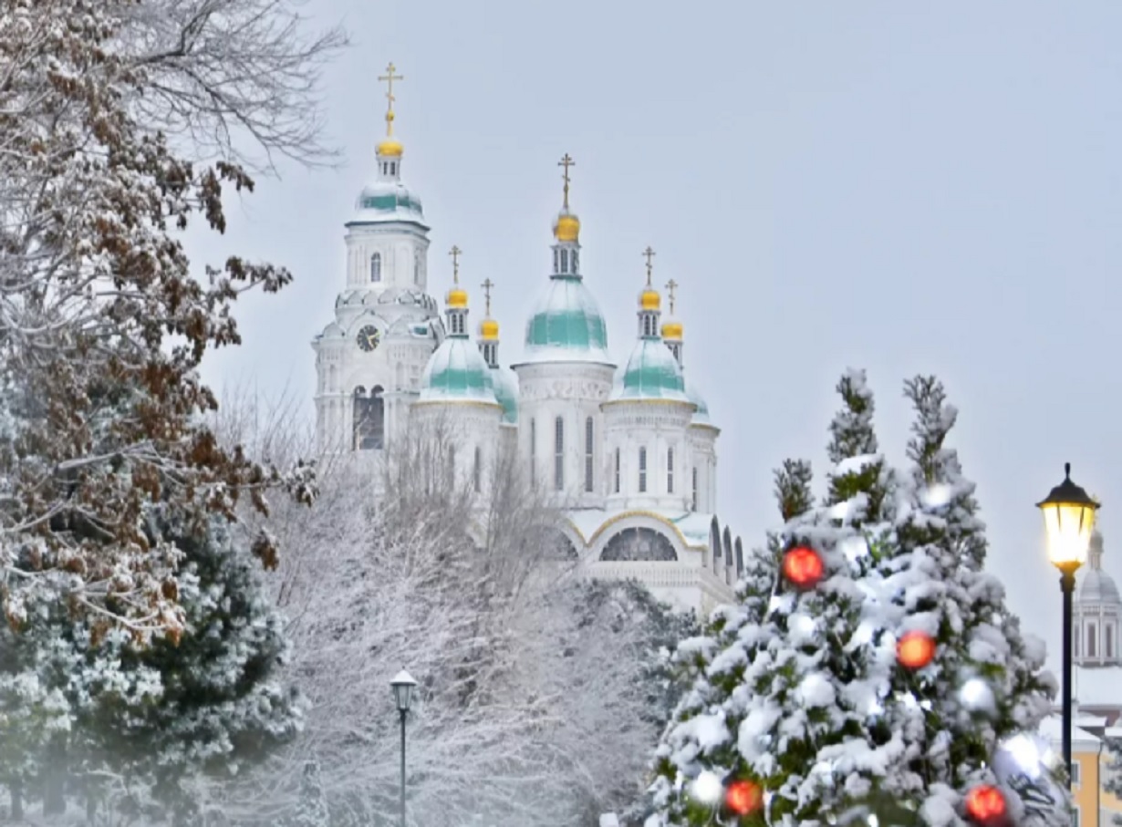 Зима в астрахани. Кремль Астрахань зимой. Астраханский Кремль зима. Астраханский Кремль зимой. Астраханский Кремль в снегу.