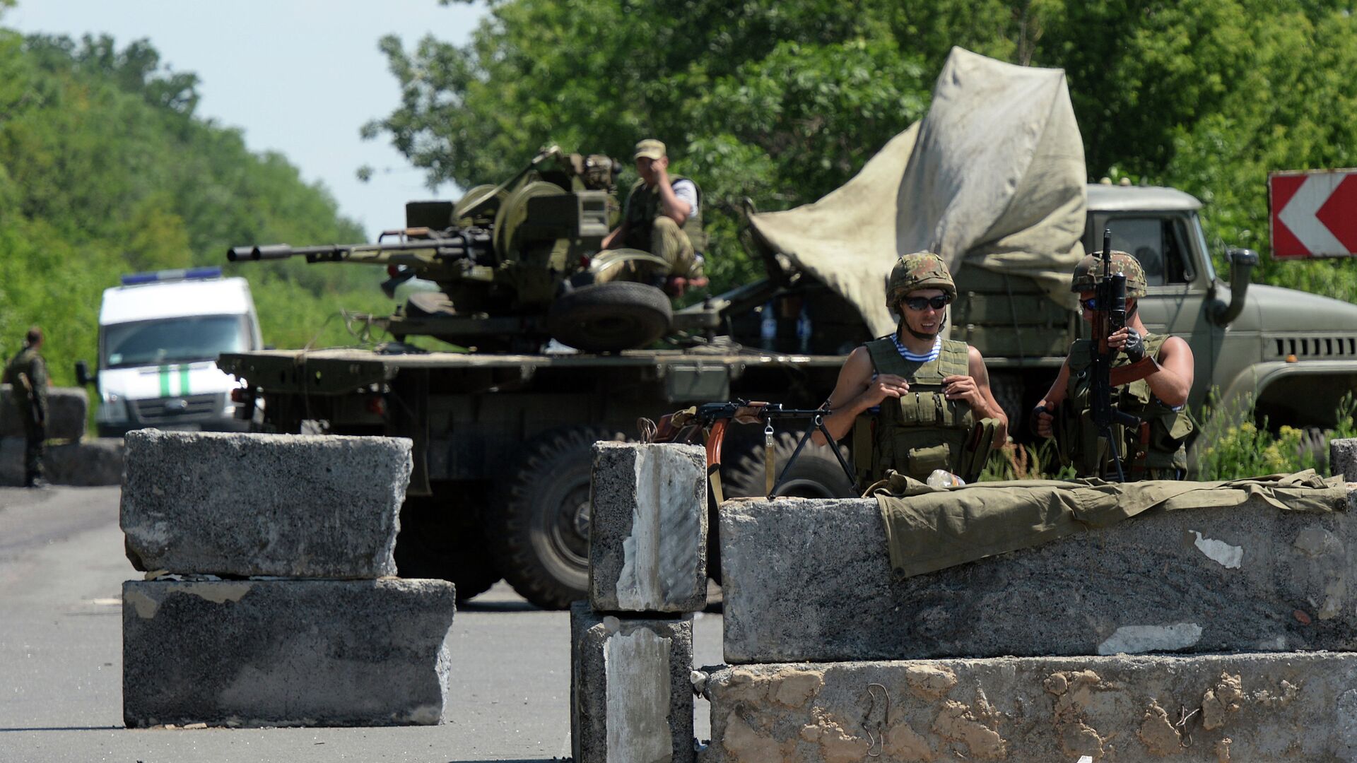 Фото блокпоста военных