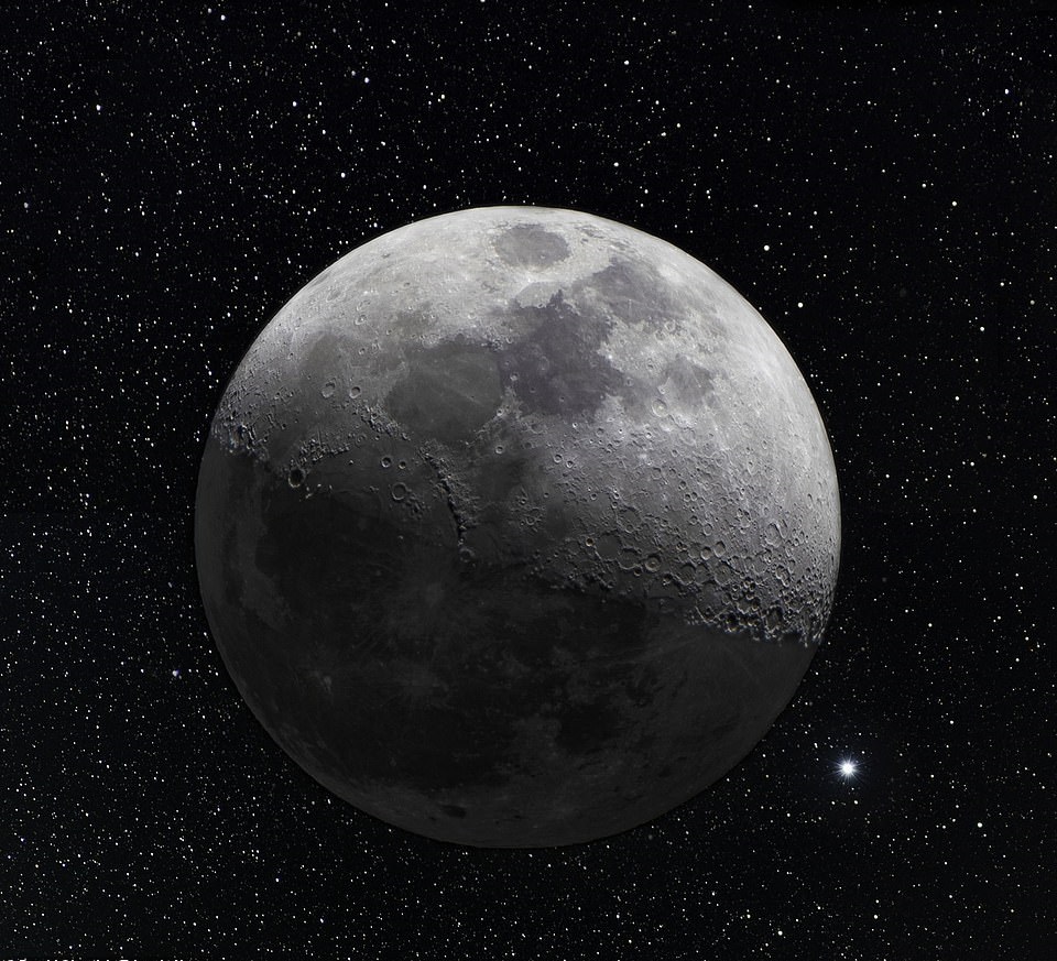 Астроном-любитель часами сидит на морозе ради эффектных фотографий звёздного неба 