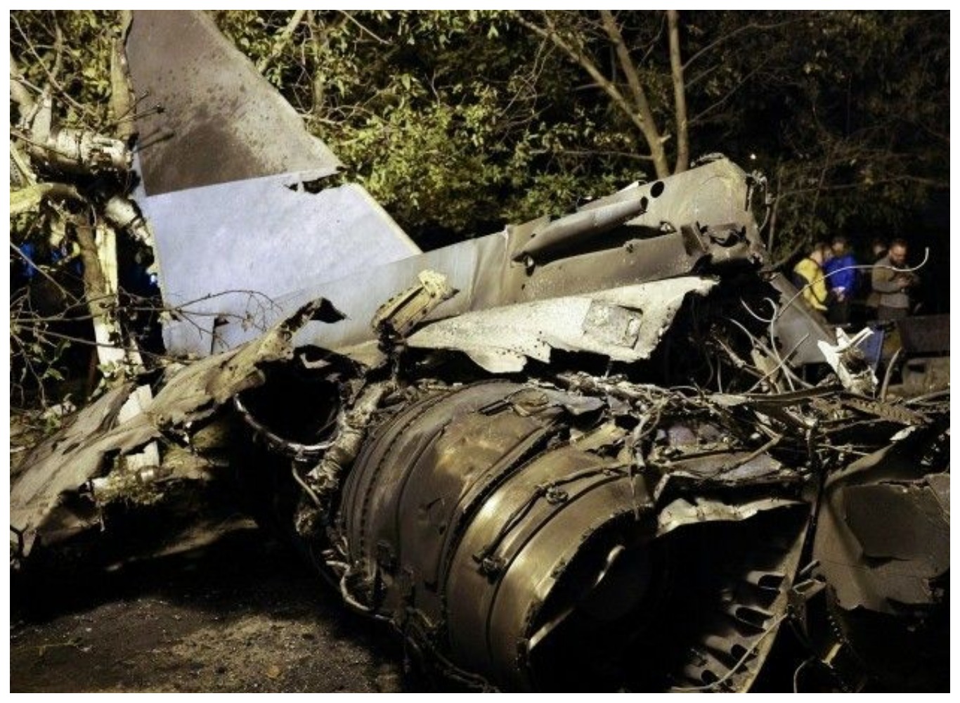 Российский самолет разбившийся. Авиакатастрофа Су-34 в Ейске.