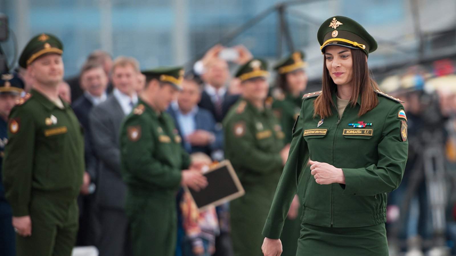 Елена Исинбаева майор Вооружённых сил Российской Федерации