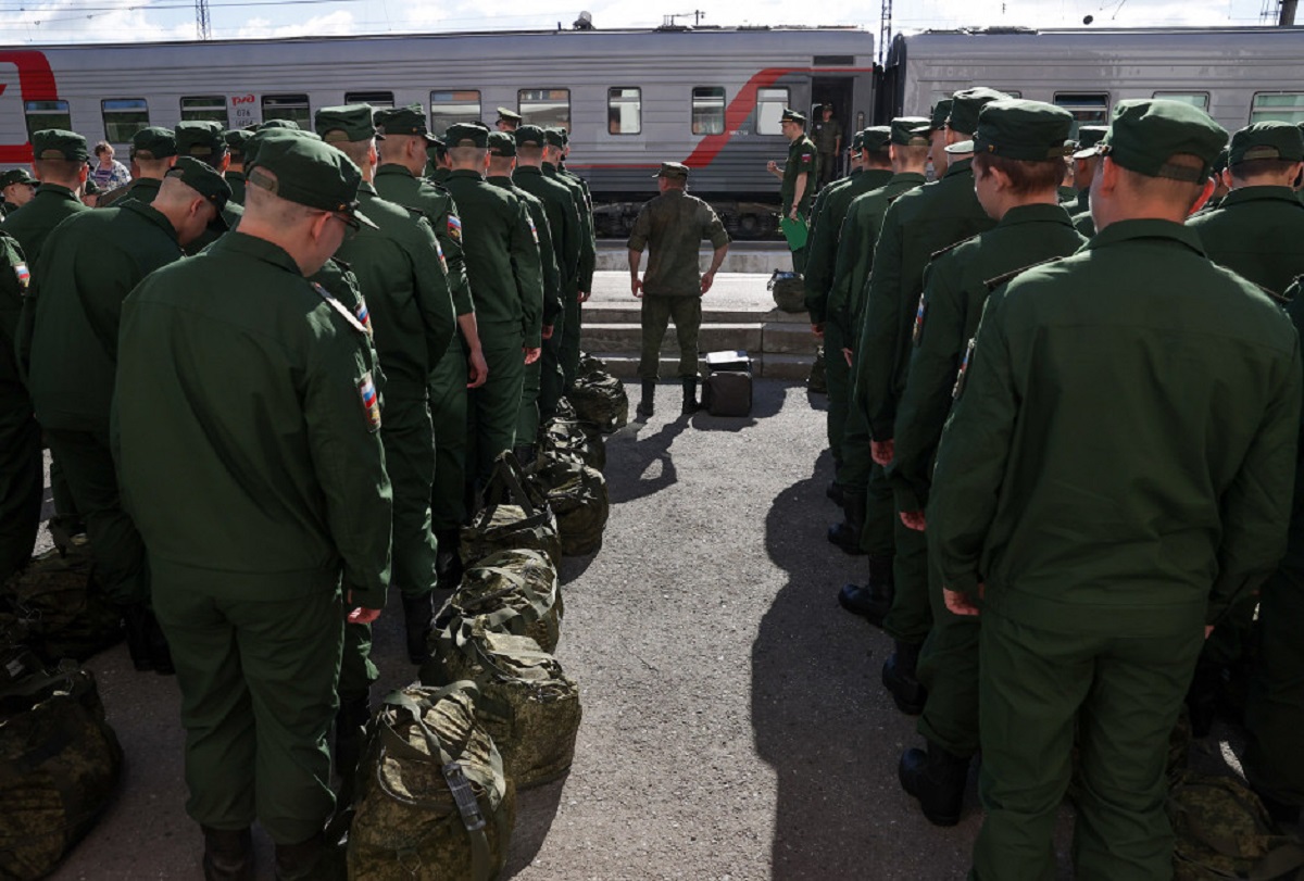 что делать если военкомат стучит в дверь