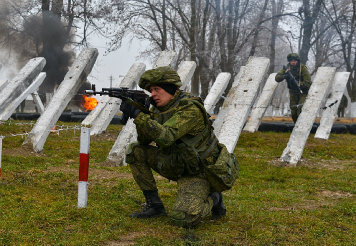 Военно политическая работа. Военные учения в Калининграде. Боевые учения в Калининграде. Российские войска в Калининграде. Военно-политическое информирование.