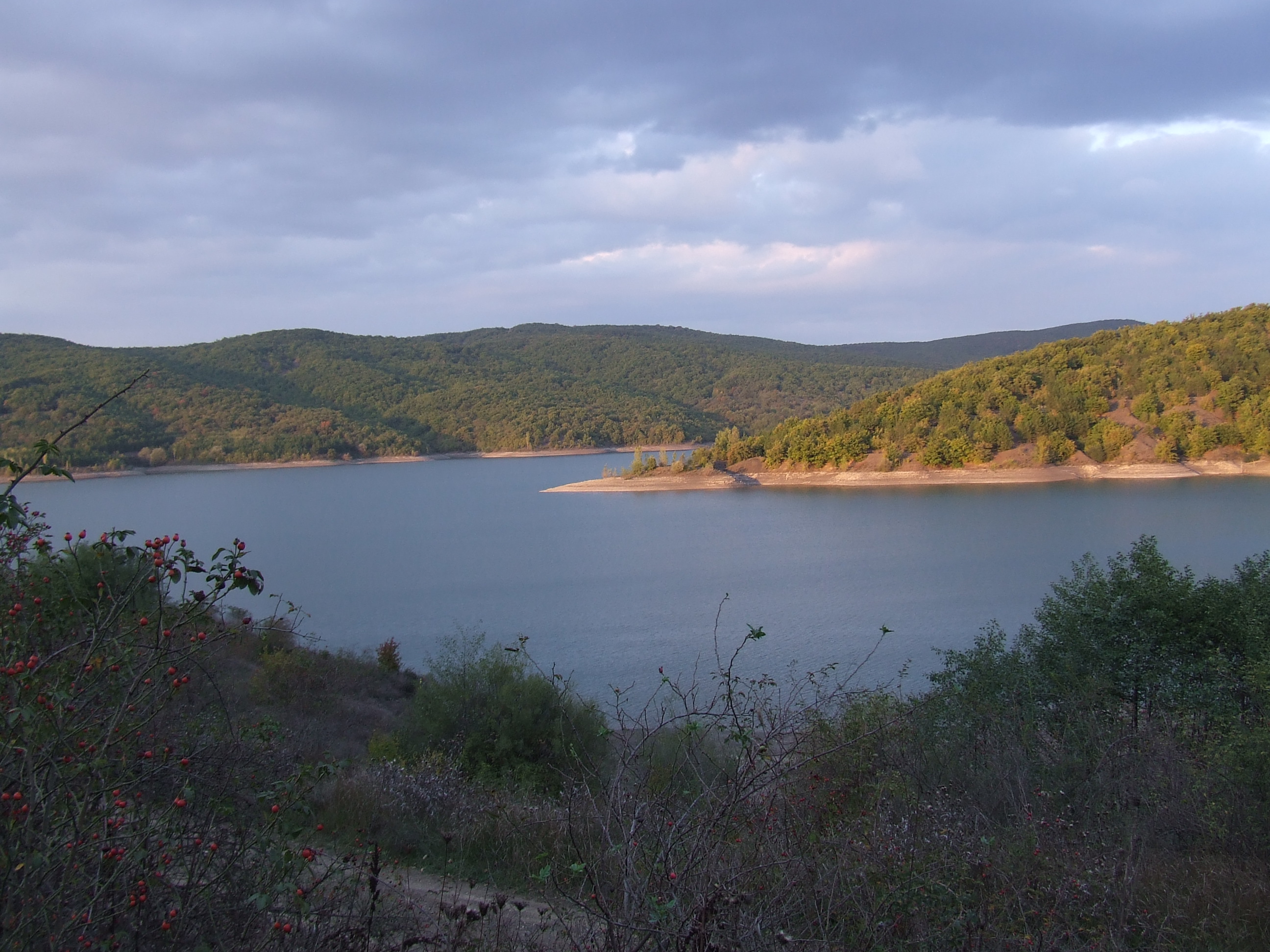 Загорское водохранилище Крым