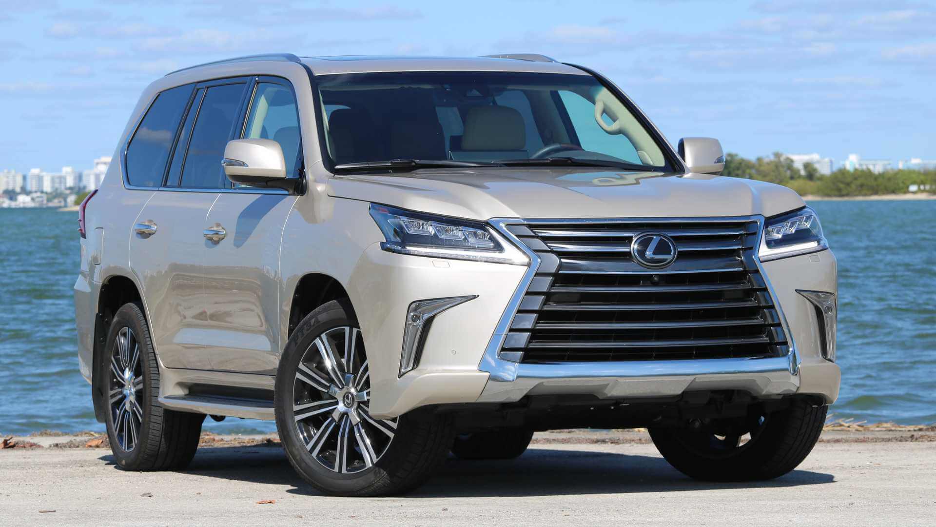 Новый lexus lx. Lexus LX 570. Джип Lexus LX 570. Lexus Lexus LX 570. Лексус lx570 2019.