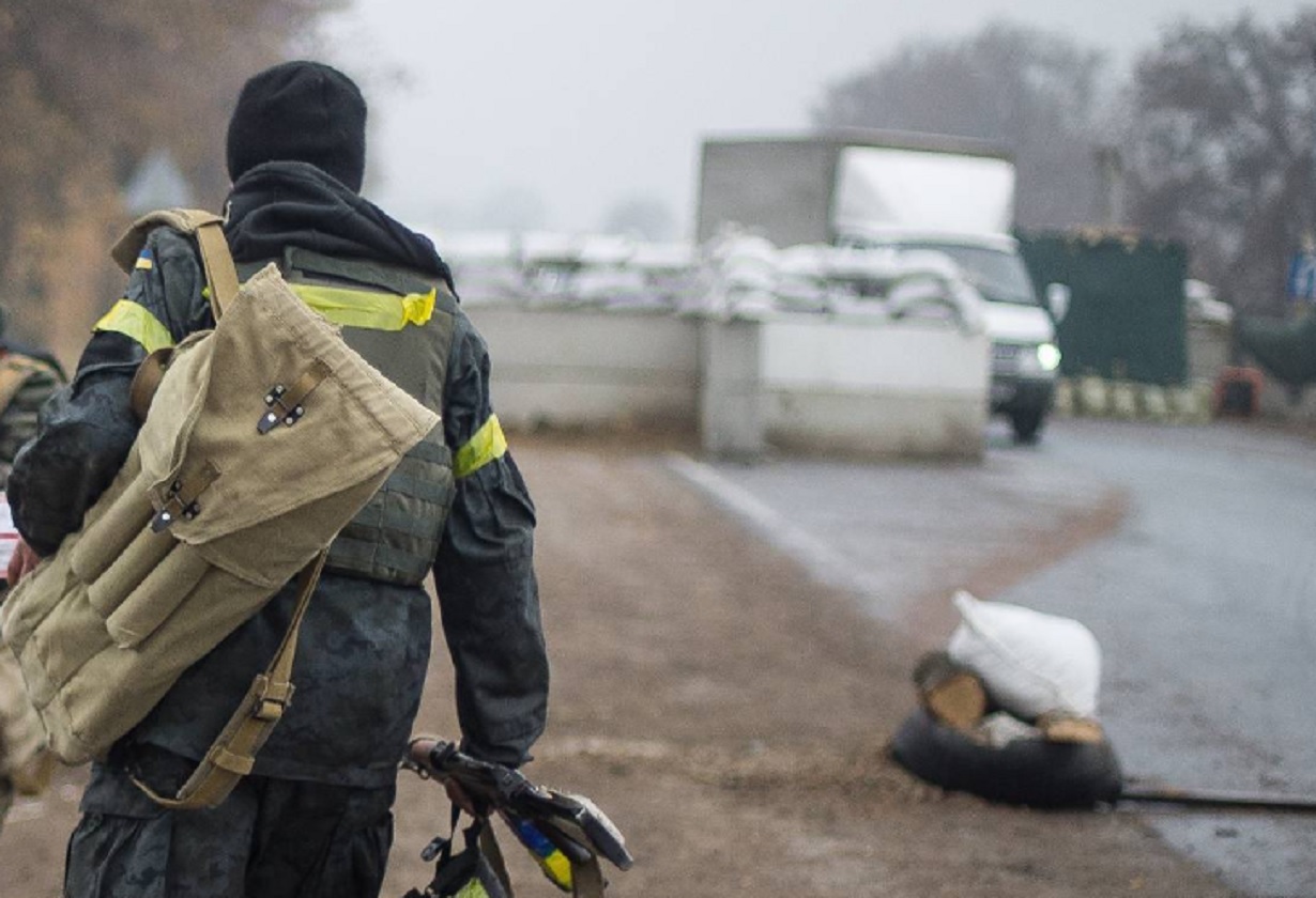 Украинские дезертиры. Украинские военные дезертиры. Украинские военные дезертируют. Украинские солдаты бегут.