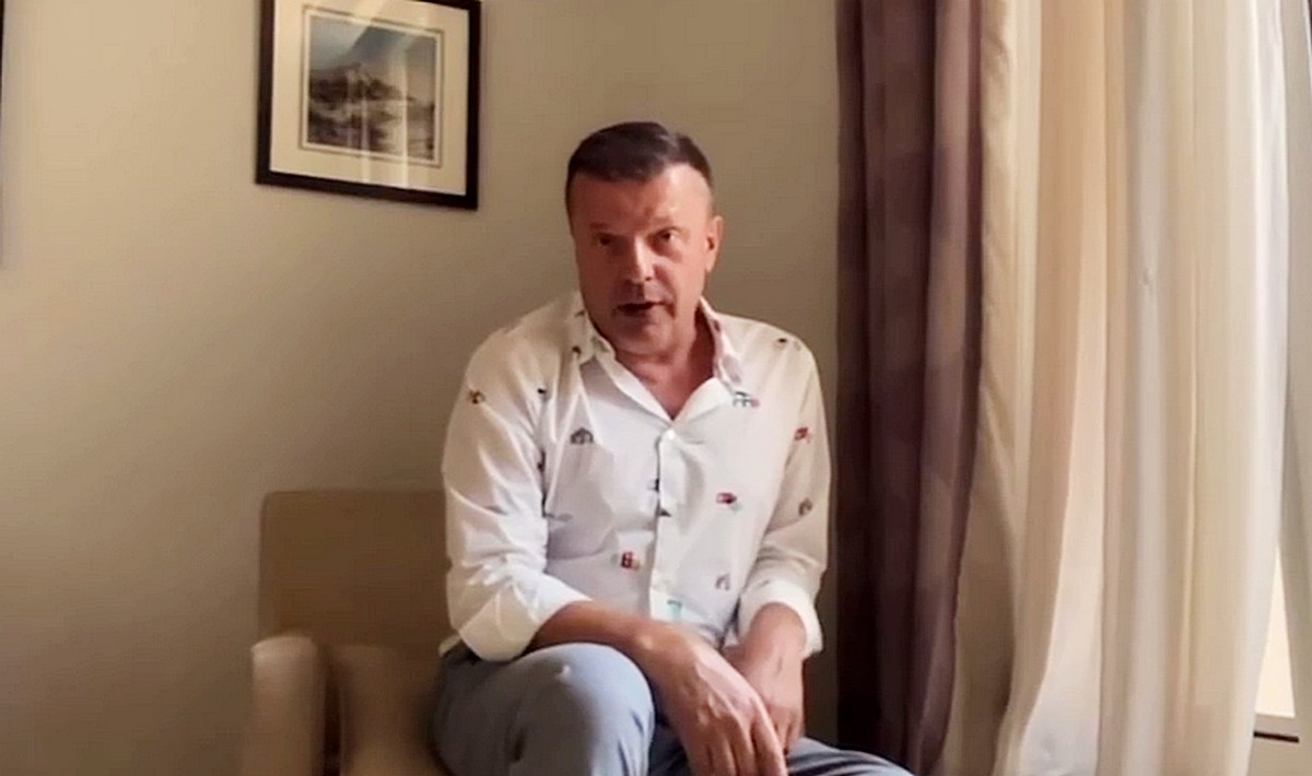 Парфенов болезнь. Парфенов болезнь. Парфенов болезнь. Пивоваров и парфенов. Парфенов болезнь.