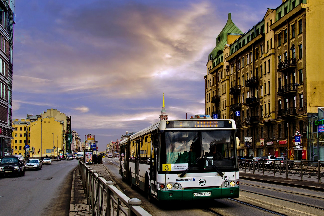 Автобус проспект. Санкт-Петербург автобусы Лиговский проспект. Автобусы Санкт-Петербург Невский проспект. Автобус красивый в СПБ. Автобусы в Санкт-Петербурге YF ytdcerjv ghjcgtrnt.