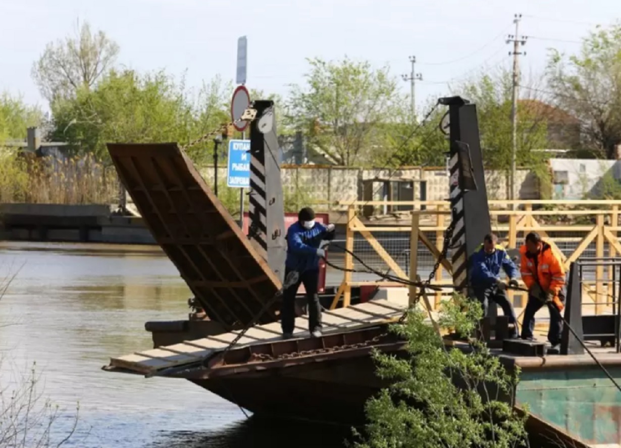 старый мост в астрахани