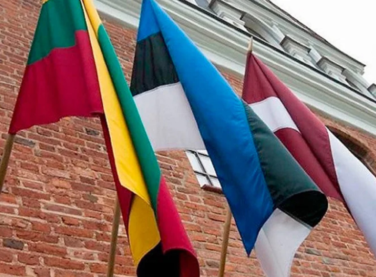 Республики и флаги литва , эстония, латвия. Прибалтийские государства: литва, латвия, эстония. Прибалтика латвия литва эстония. Прибалтийские флаги латвии литвы эстонии. Прибалтика сайт.