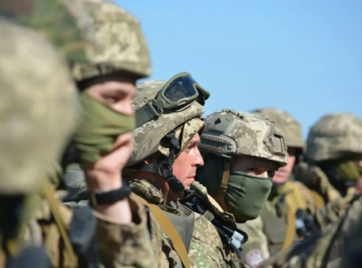 Завершается военная операция. Российские войска. Российские военные. Российские солдаты на Украине. Военные силы Украины.