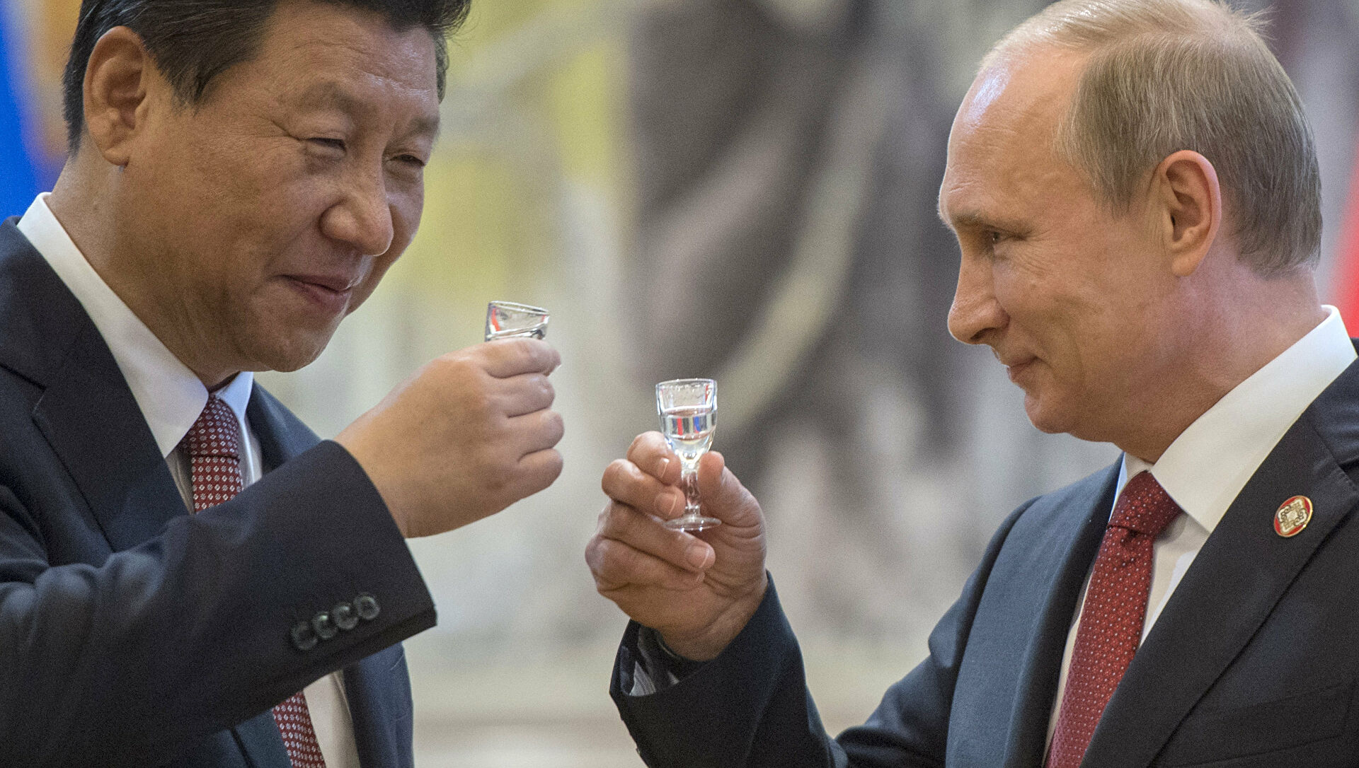 Китай обогнал России по уровню доходов на душу населения