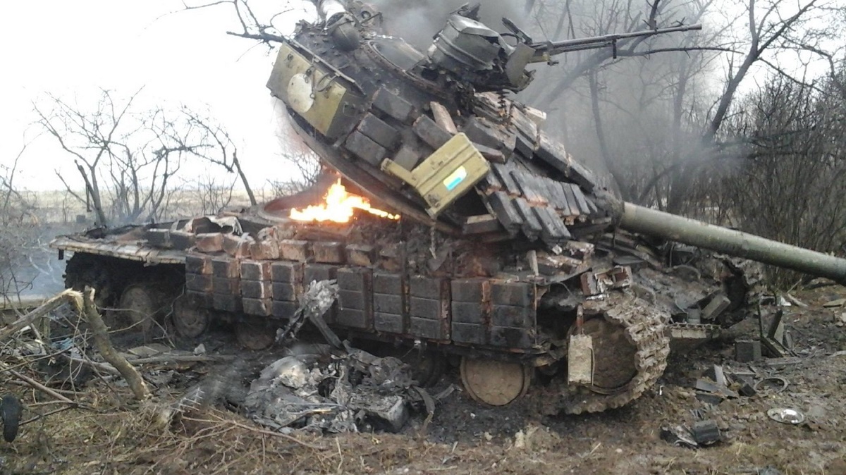 Потерянные танки. Подбитые танки т72 в Чечне. Т-64 В Чечне.