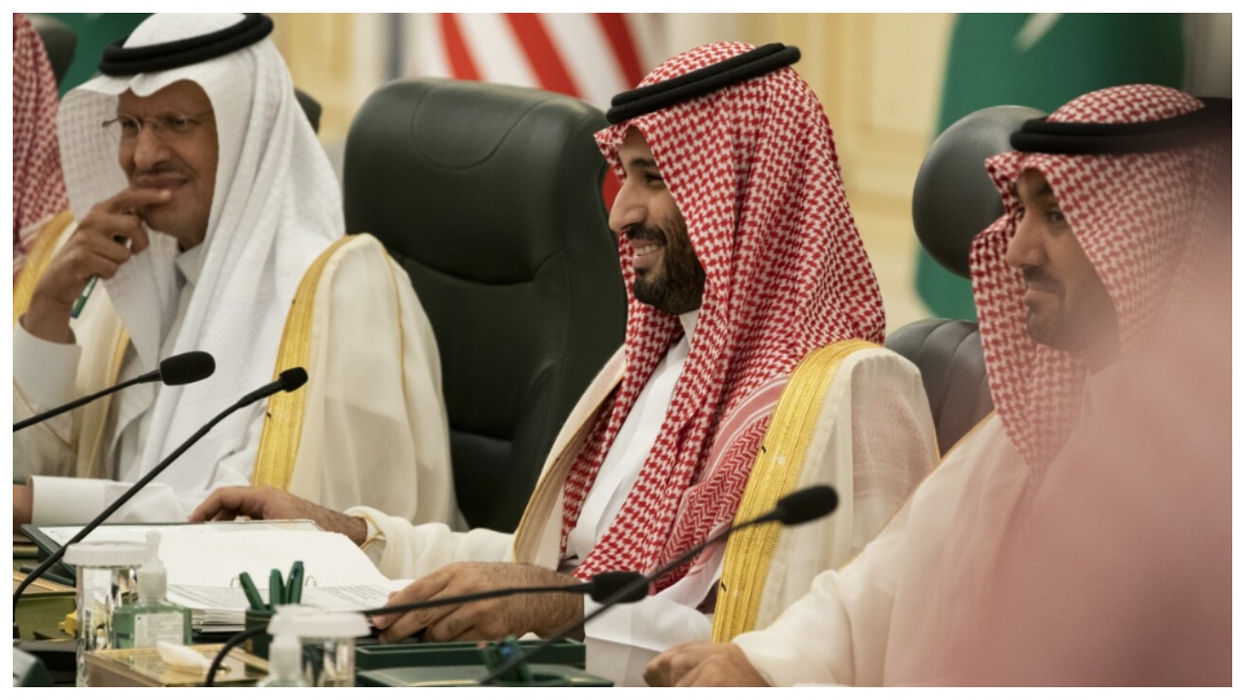 Саудовская аравия правда. Принц Салман Саудовская Аравия. Принц Саудовской Аравии Мухаммед. Наследный принц Бен Салман. Наследный принц Саудовской Аравии Мохаммед Бин Салман.
