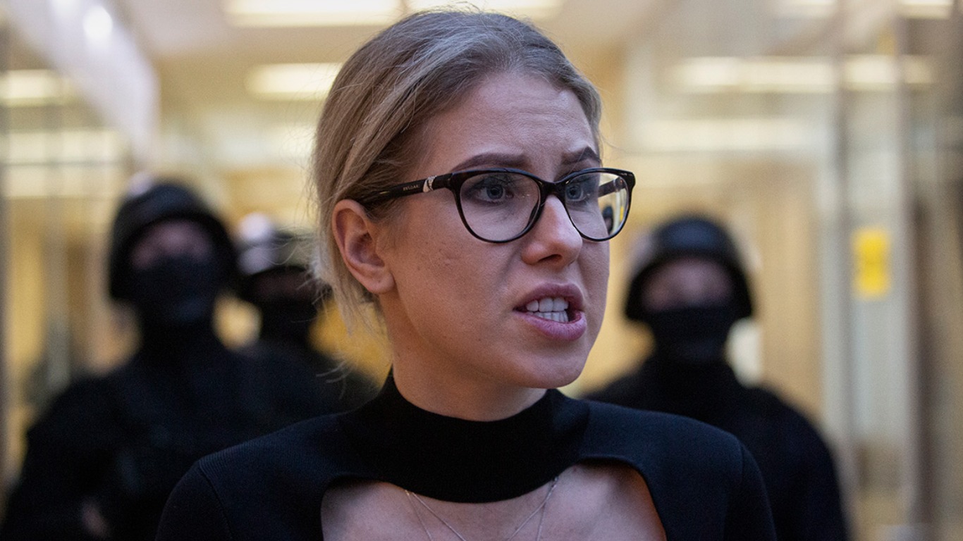 Соратники объяснили, что случилось с Любовью Соболь*