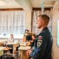 Сотрудники МЧС в школе