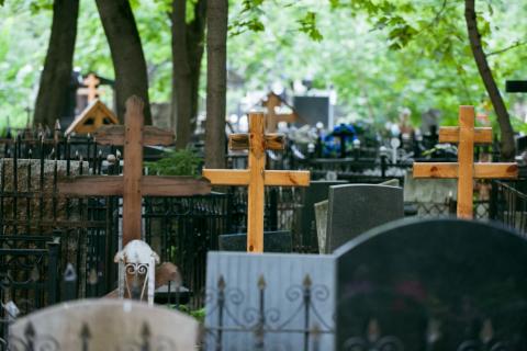 Власти Ростова утвердили стоимость погребальных услуг