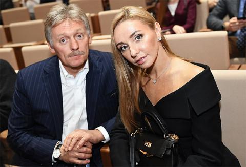 «Мой муж себя не чувствует ущемленным»: Навка прокомментировала разницу в доходах с Песковым