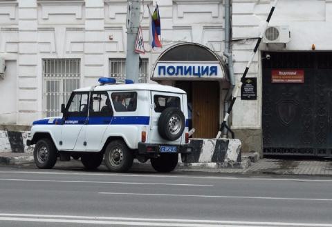 Голый мужчина набросился на женщину в Аксае и умер