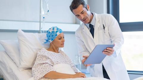 Больница палата врач пациентка