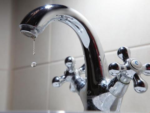 Авария в Ростова: примерно 5 тысяч человек остаются без воды  
