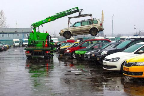 Автомобиль эвакуатор