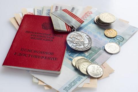 Ветеран труда Цискаридзе удивился размеру своей пенсии