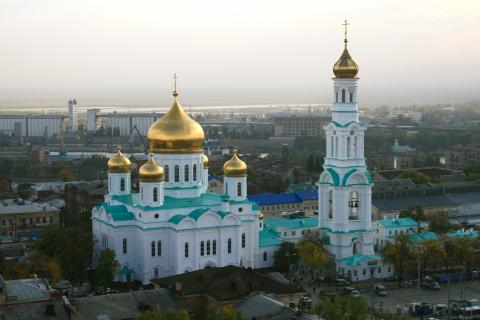 Ростовская епархия потребовала от подрядчика 5 млн рублей