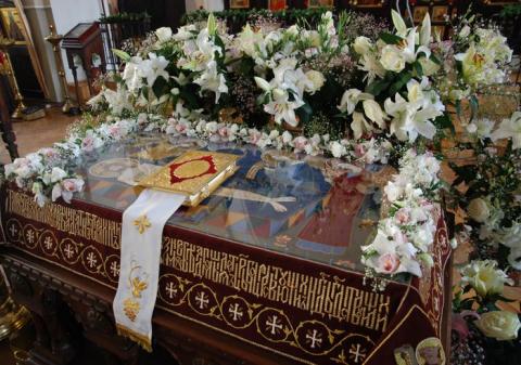 Плащаница Господня Великая, Страстная Пятница – особенности богослужения, питания, подготовка к Пасхе, что нужно делать в этот день