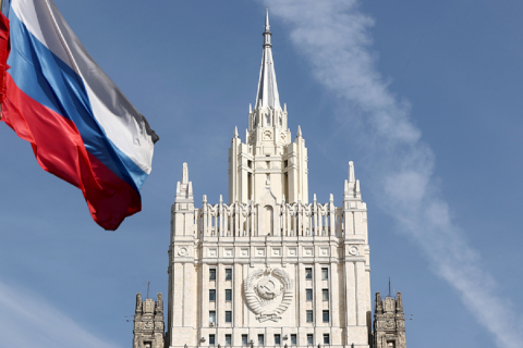 МИД России отреагировал на выпады против «Спутника V»