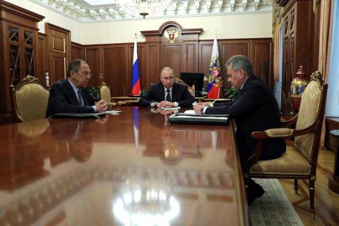 Ответ РФ на санкции ЕС из-за Навального