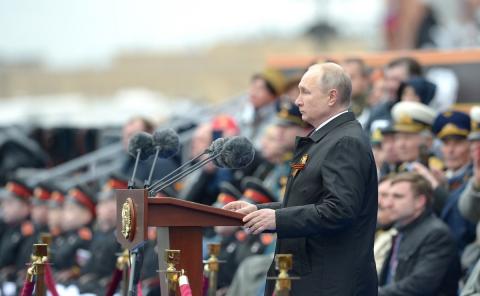 Путин заявил, что тем, кто "вновь замышляет агрессивные планы", нет оправдания и прощения