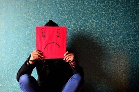Не косметология, а вредительство: 7 бьюти-лайфхаков, которые лучше не пробовать