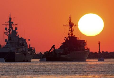 Военный маневр России в Красном море